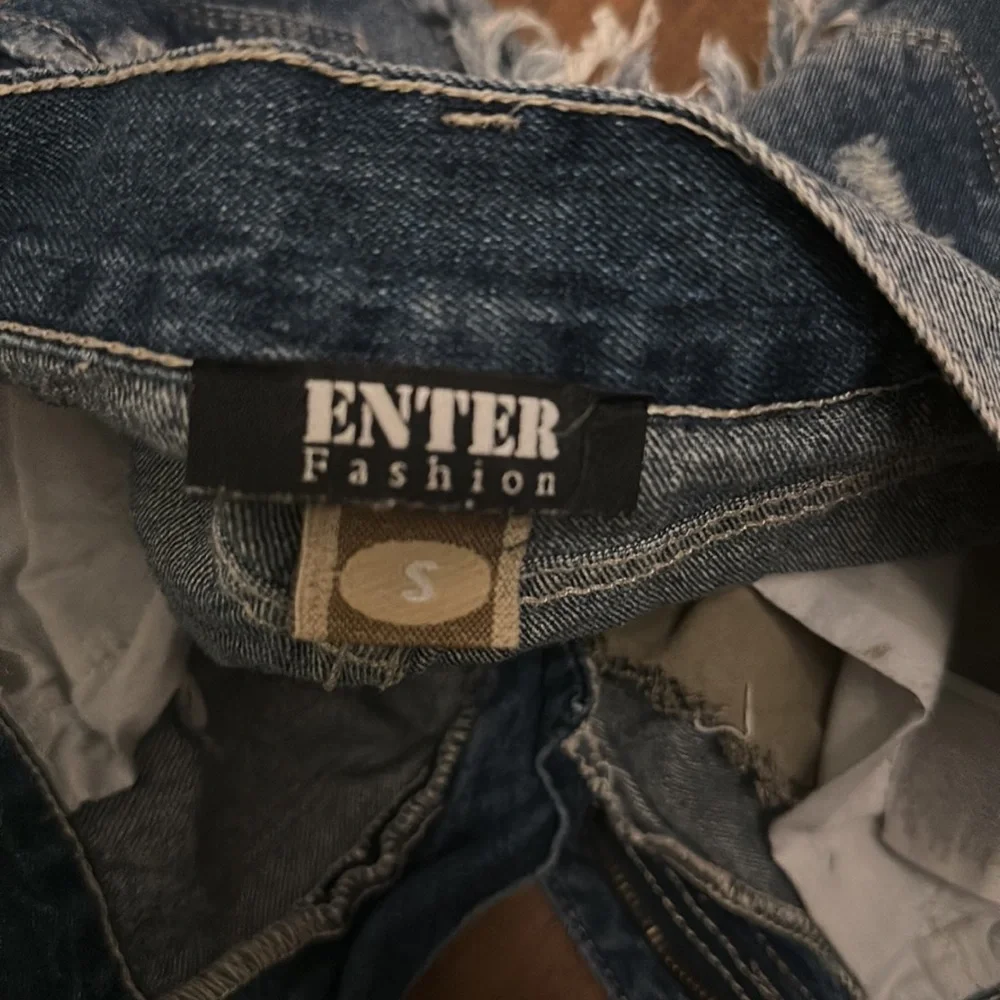Jean Shorts - Picture 5 of 5